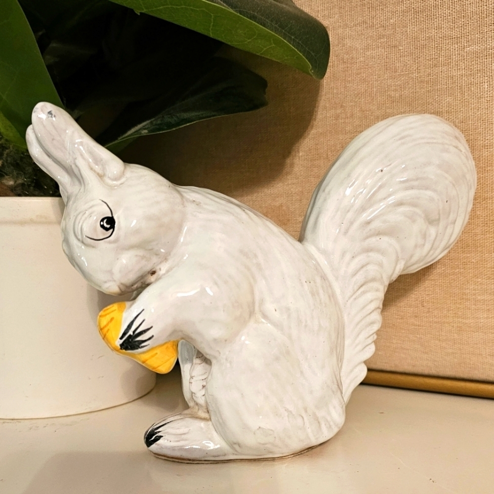 Italian White Glaze Terracota Squirrel